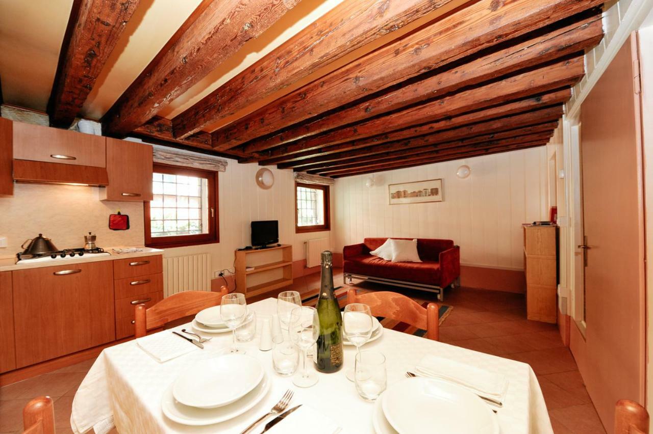 Ca' Bernarda Apartment Венеция Екстериор снимка
